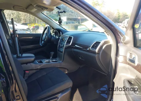 2011 Jeep Grand Cherokee Laredo z USA, uszkodzony, nr VIN 1J4RR4GG5BC507771